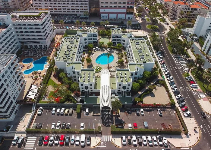 Go2tenerife Sira Family, Pool & Playa de las Américas